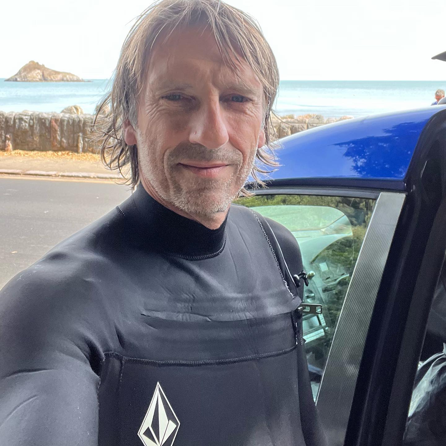 Finally got out on the water for a paddle around a pan flat Meadfoot beach. It’s been quite a few years since I last surfed and need to get the shoulders and spaghetti arms ready for the shock of paddling in actual waves very soon. Also needed to get used to being in a wetsuit again.  #surfing #surfinglife #paddleout #volcomsurf #truetothis #volcom